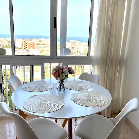 Iris Vistas Sea & Sun Apartment *